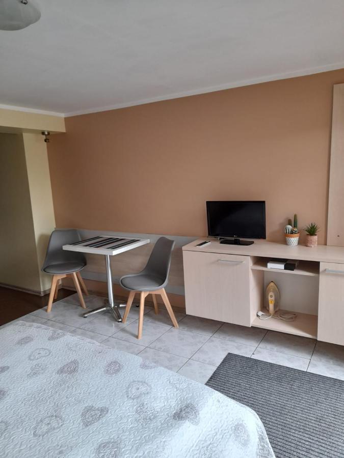 Apartament Jednosci Narodowej Kołobrzeg Exterior foto
